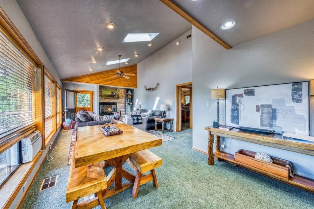 Perk Canyon Hidden Acres-Hot Tub-Gas Fireplace Ruidoso Eksteriør bilde