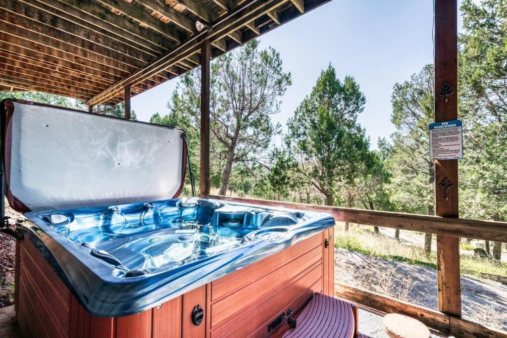 Perk Canyon Hidden Acres-Hot Tub-Gas Fireplace Ruidoso Eksteriør bilde